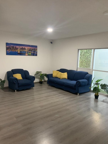 Habitación / Cuarto De Lujo Frente Al Cna