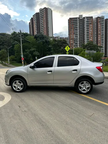 Renault Logan 1.6 Authentique / Life