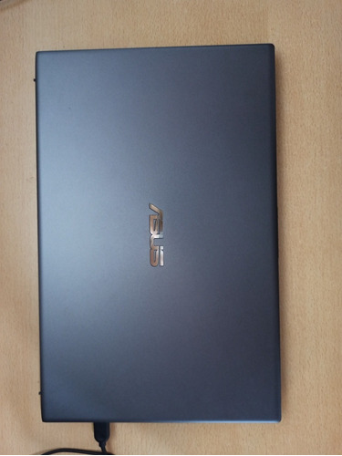 Asus Vivobook Ryzen 3 Vega 3 1080p 8gb Ram 