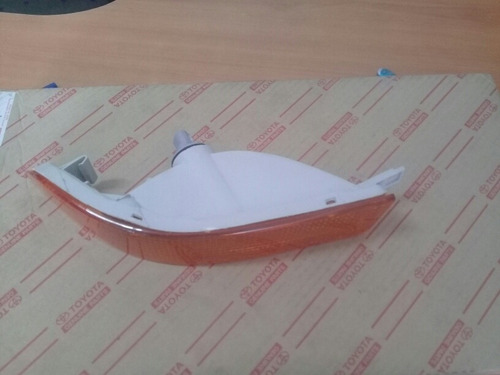 Micas Ó Crucé De Parachoques Dela Toyota Baby Camry