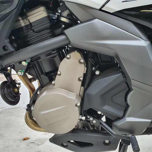 Imagen 12 de 16 de Zanella Cf Moto 650 Nk - 0km - Financiación Sin Interés Bbva