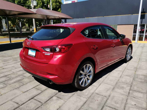 Imagen 5 de 15 de Mazda Mazda 3 2018 5p Hatchback S L4/2.5 Man