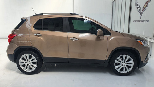 Imagen 4 de 15 de Chevrolet Trax 2018 1.8 Premier Piel At