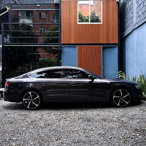 Audi A5 Rs 2011