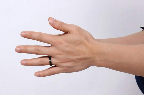 Anillo De Tungsteno Slim Black & Gold Borders