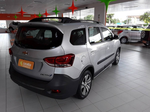 Imagem 6 de 10 de Chevrolet Spin 1.8 Activ7 8v Flex 4p Automático