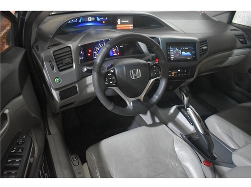 Imagem 10 de 15 de Honda Civic 1.8 Lxs 16v Flex 4p Automático