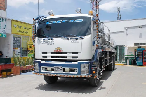 Camión Chevrolet Tanque Fvz Modelo 2020