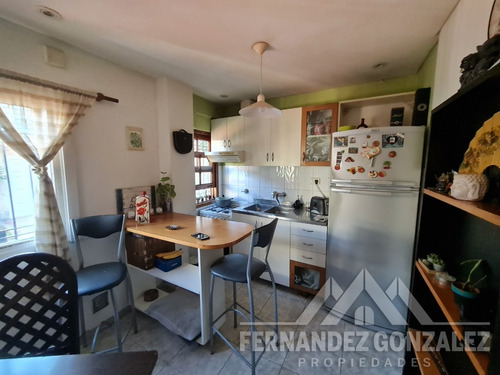 Imagen 3 de 13 de Venta Dpto En Ph 2 Amb. Con Patio En Banfield Sin Expensas
