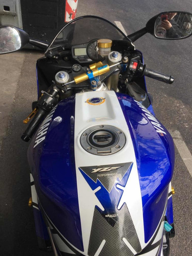 Yamaha R1