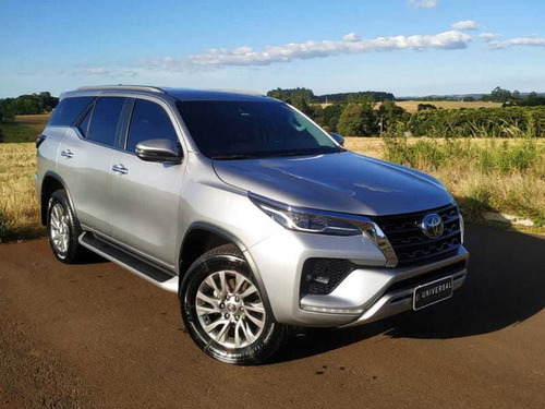 Imagem 2 de 11 de Toyota/hilux Sw4 Srx Automática 7 Lugares