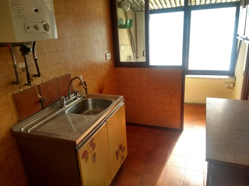 Edificio Pequeño Solo 13 Deptos Bajos Gastos Comunes