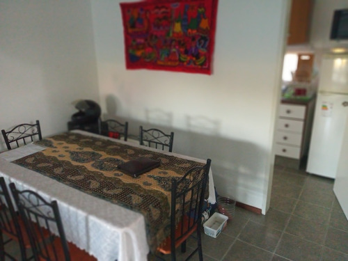 Apartamento Anv 2 Dormitorios. Traspaso. Nuno Propiedades