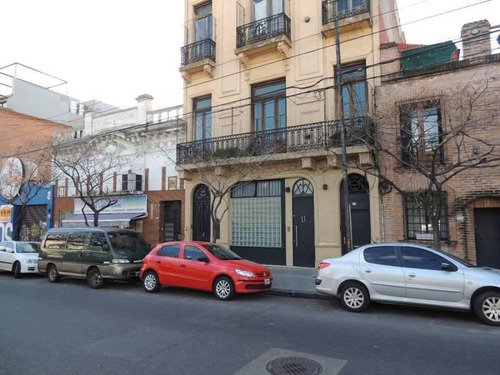 Gran Local En Venta En El Barrio De Villa Crespo (sin Expensas)