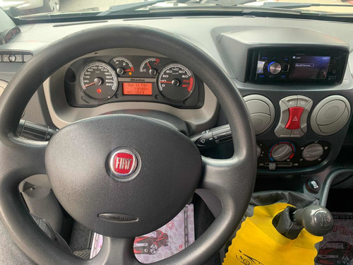 Fiat Doblo 2013 1.8 16v Adventure Flex 5p