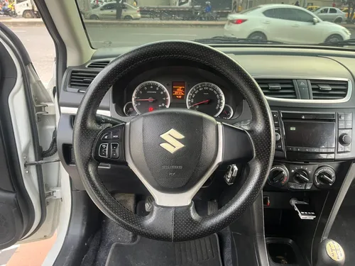 Suzuki Swift 1.2 Mt Mod 2015
