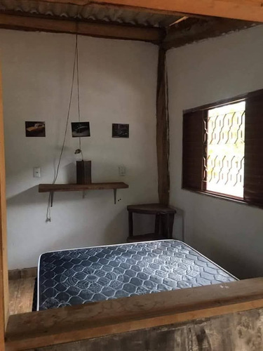 Chácara Com Casa De 2 Quartos E 2 Banheiros
