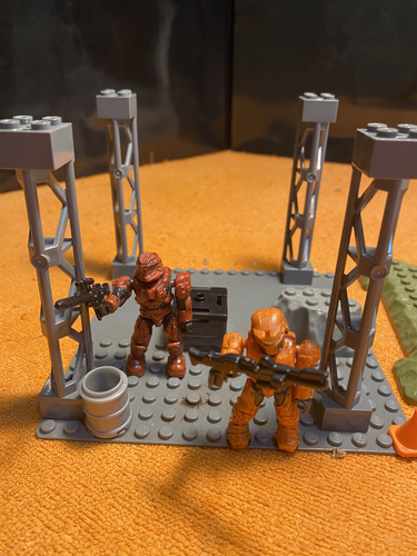 Megabloks Mega Construx Halo Battle Stage (12) (Usado)