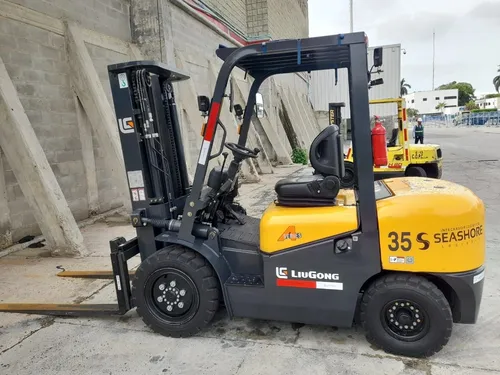 Montacargas Liugong Cpcd 35 Diesel Motor Isuzu 4,7m