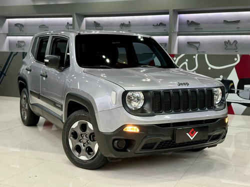 Jeep Renegade 1.8 Flex Aut. 5p