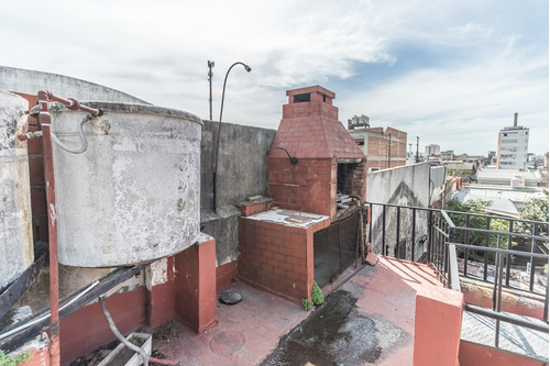 Imagen 30 de 30 de Ph 2 Ambientes Parque Chacabuco Primer Piso Con Terraza