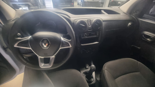 Renault Kangoo 5p Intense L4/1.6 Man