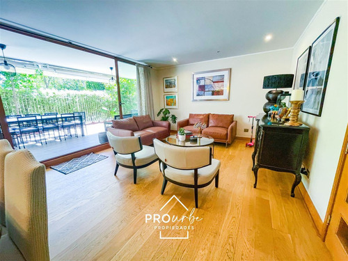 Departamento En Venta De 3 Dorm. Con Jardin En Las Condes