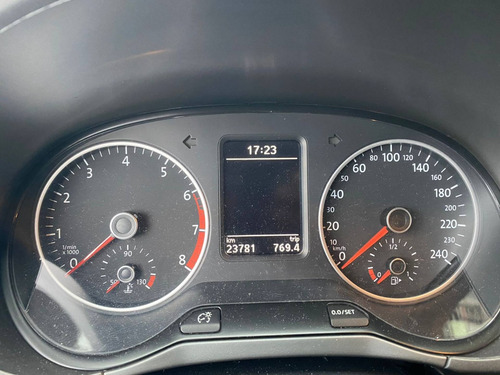 Imagem 6 de 8 de Volkswagen Fox 1.6 Msi Highline 16v Flex 4p Manual