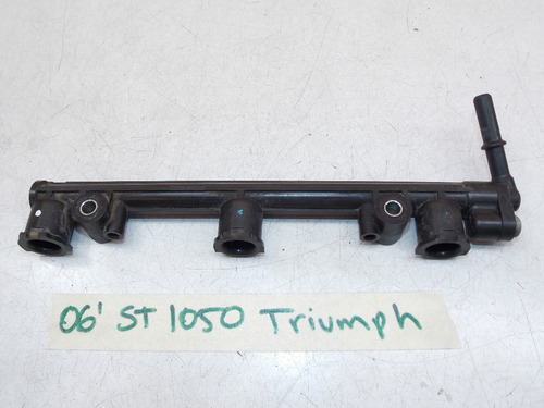 Riel Cuerpo De Inyeccion Triumph Speed Triple Sprint Tiger (Usado)