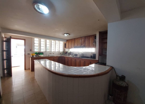 Imagen 3 de 5 de Venta Casa Urb. Rio Viejo Lecheria