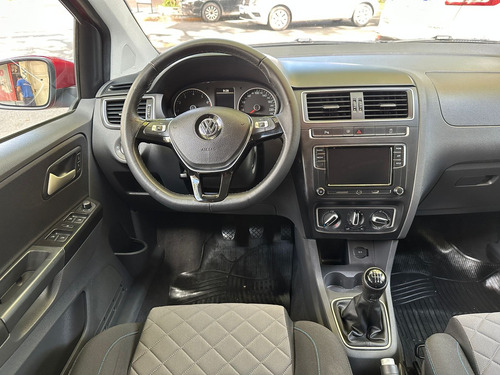 Volkswagen Suran 1.6 Highline Msi 110cv