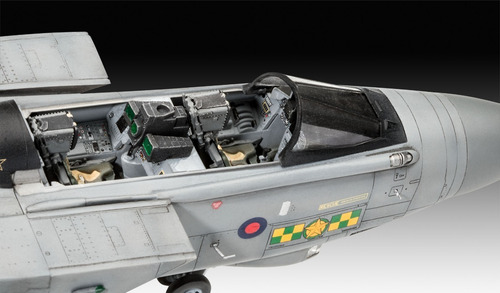 Imagen 3 de 7 de Raf Tornado Gr.4 Farewell - Escala 1/48 Revell 03853