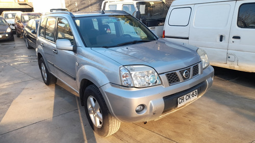 Imagen 3 de 18 de Nissan X-trail X 4x4 2.5