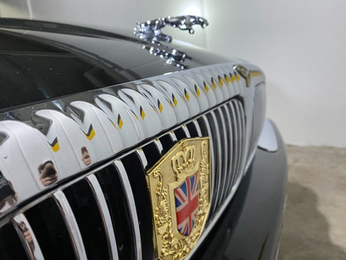 Imagem 1 de 15 de Jaguar Daimler, O Carro Da Família Real Britânica, Ano 1997