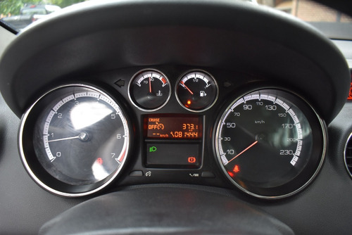 Peugeot 308 Allure 1.6 5p 2015.