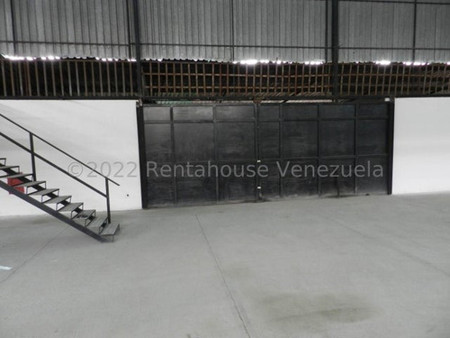 Ji 24-2888. Alquiler De Galpón De 2000m2 Ubicado En Guarenas. Rah