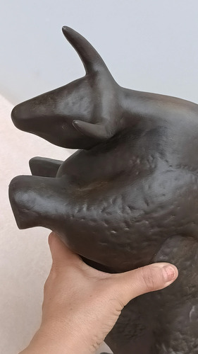 Escultura De Toro Grande Marrón (Usado)