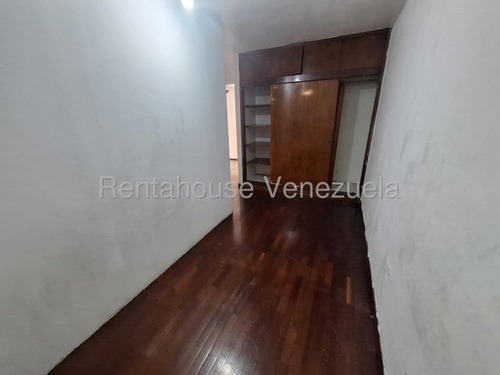 Apartamento En Venta. Sabana Grande. Mls 25-18486