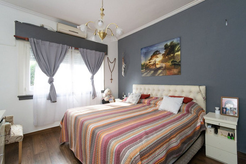 Venta Casa C/ Pileta, Jardin En Lomas Del Mirador