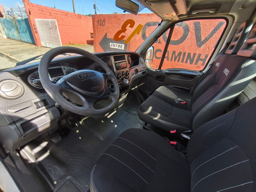 Iveco Daily 35s14 Ano 2013 Carroceria - Covelp Americana
