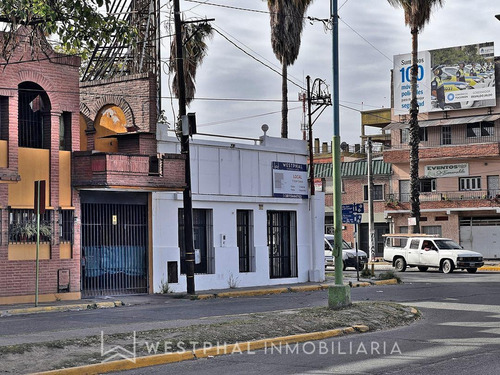Imagen 8 de 21 de Local Esquina Frente Parque 9 De Julio A Pasos De Esquina Norte