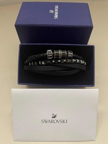 Swarovski / Pulsera Alto Piel Negro