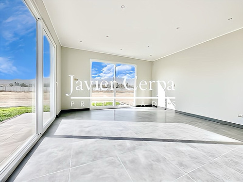 Casa Nueva Con Acceso Controlado