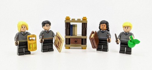 Lego Harry Potter 40419 Hogwarts Students Acc. Set