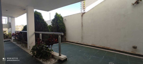 Imagen 5 de 21 de Casa En Venta Club De Campo San Antonio De Los Altos Los Teques Miran