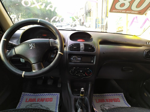 Peugeot 206 1.4 Flex 4p Manual