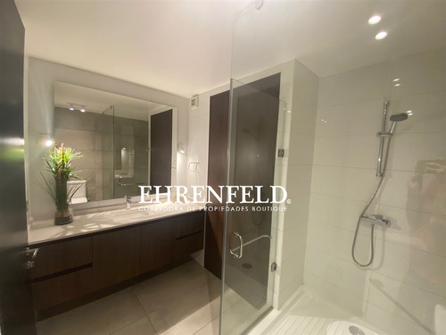 Departamento En Venta De 2 Dorm. En Las Condes
