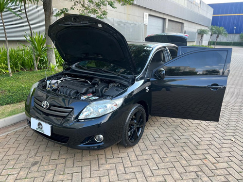 Toyota Corolla 1.8 16v Xli Flex Aut. 4p