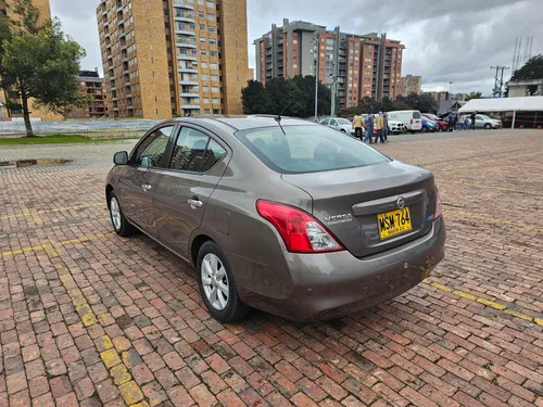 Nissan Versa 1.6 Advance