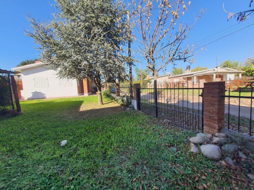 Venta Casa + 3 Dptos. En Villa Cura Brochero A Pocas Cuadras Del Rio-k131cb